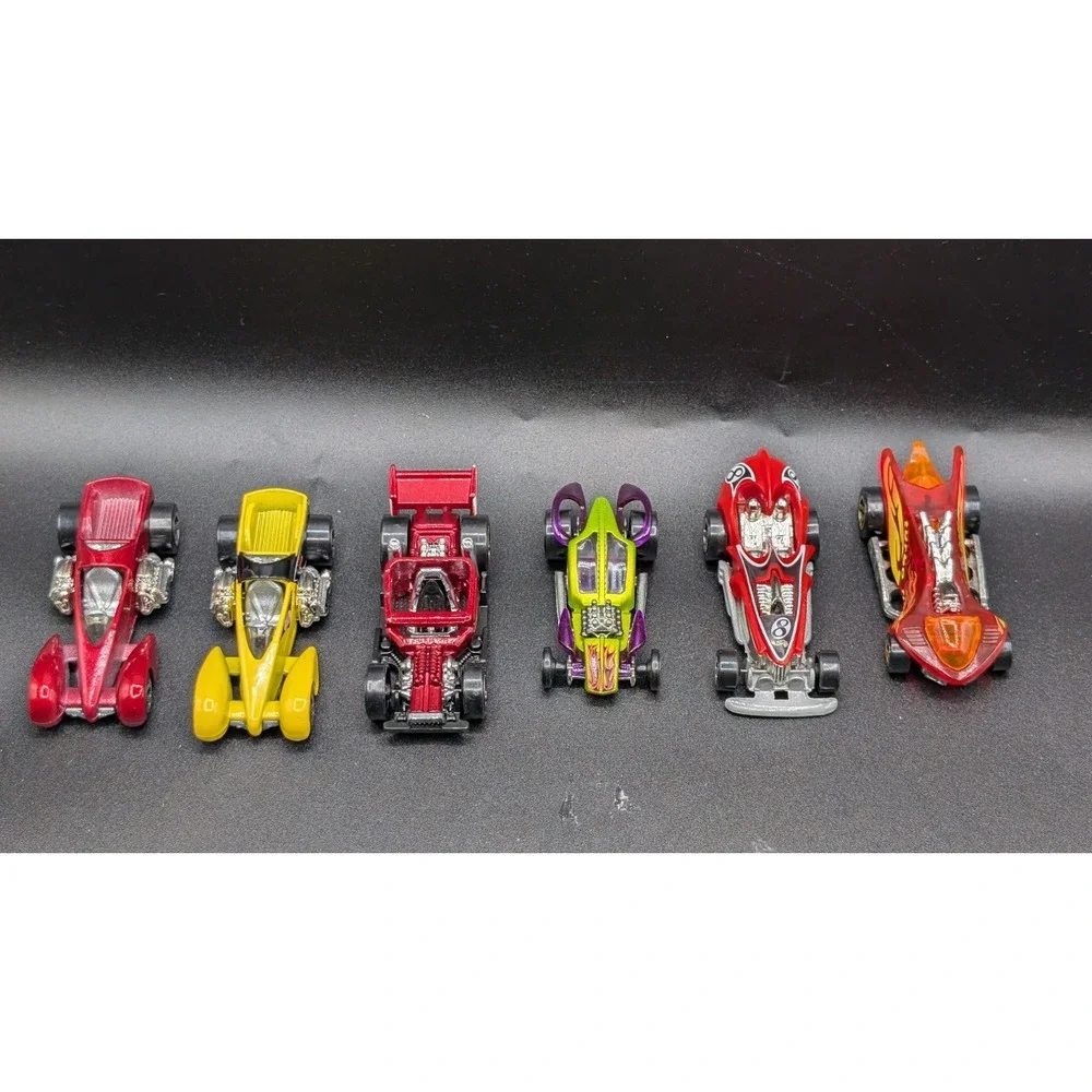 1990s & 2000s Hot Wheels Die-cast Car Lot Of 6 (Screaming, Turbo, Skullrider)